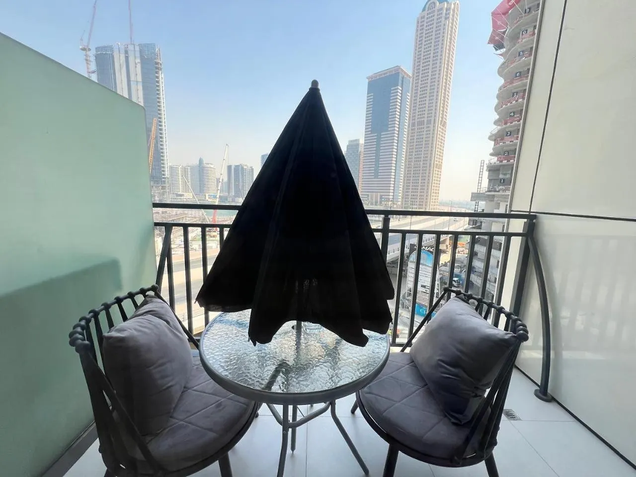 Prestige 1Br In Zada Tower-12 Apartment Dubai